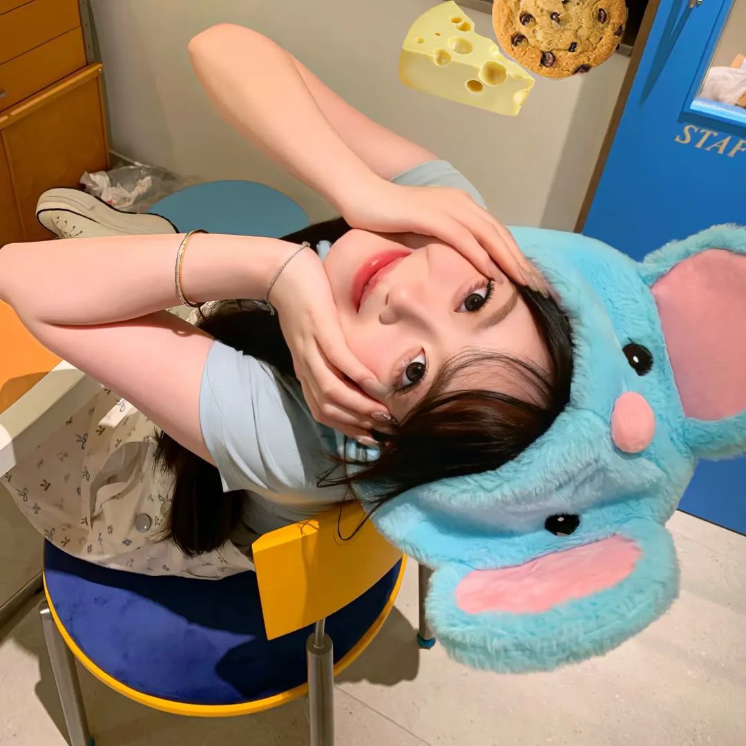 楼上的人们海报